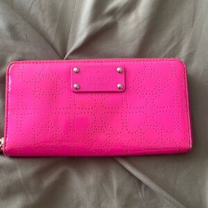 Kate Spade, hot pink wallet
